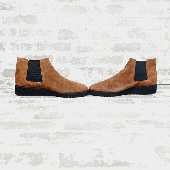 New Amalfi by Rangoni Suede Almond Toe Brown Chelsea Boots i403 - Picture 7 of 11